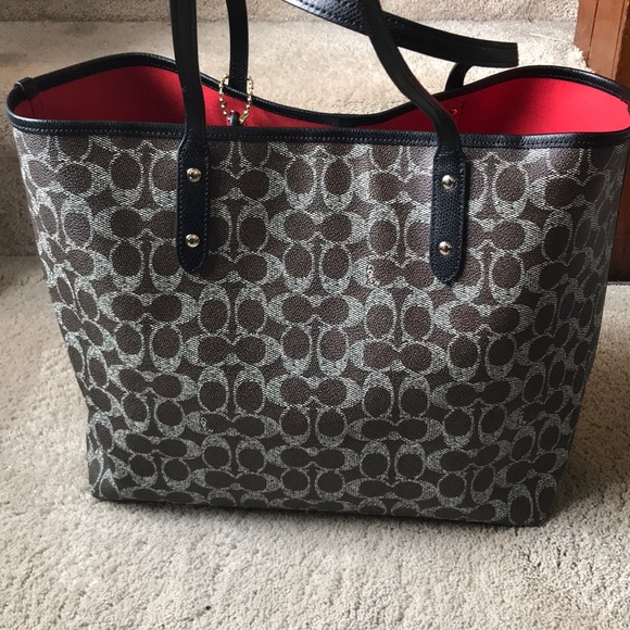 Authentic Coach - Picture 2 of 5